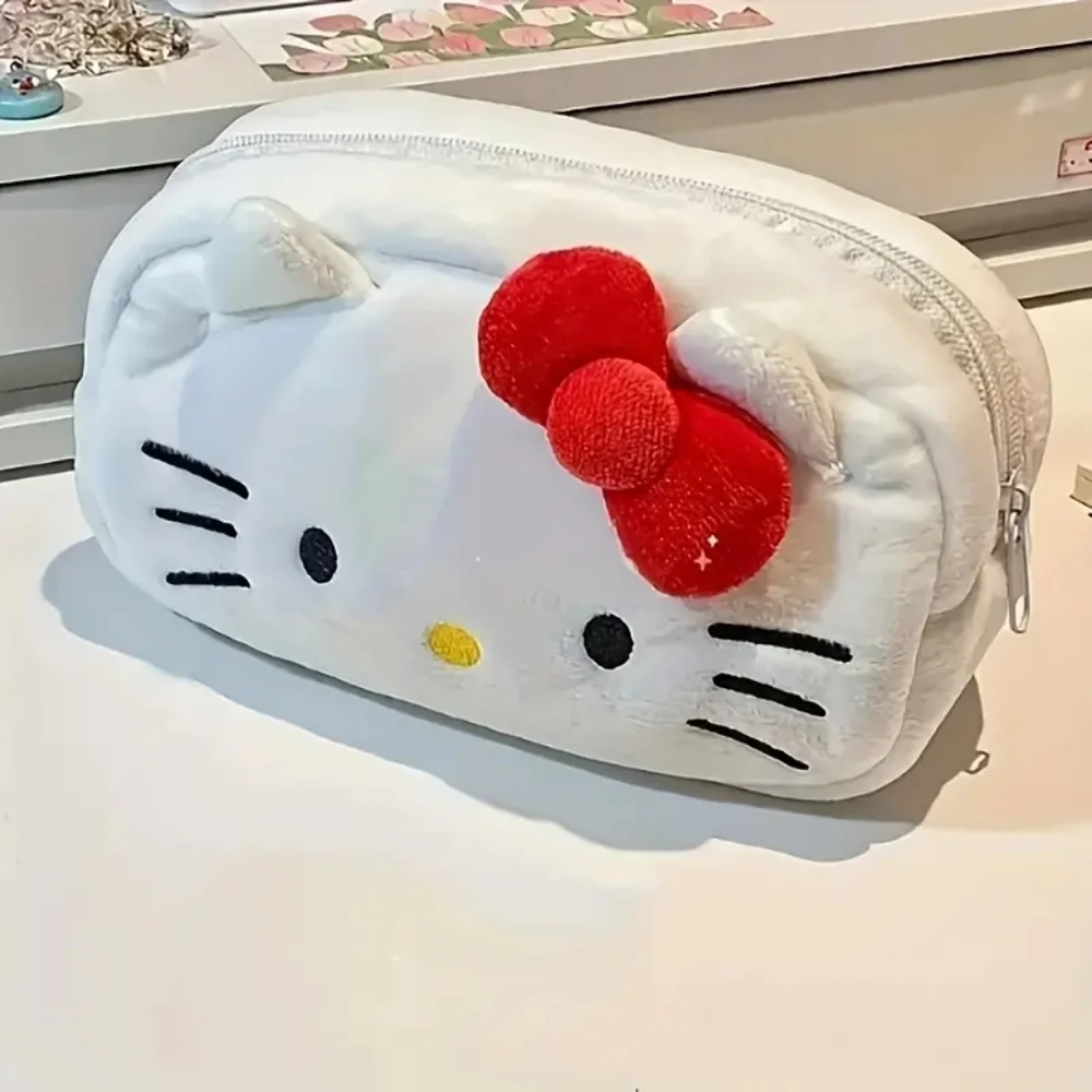 Hello Kitty White and Red Backpack with Matching White and Red Pouch